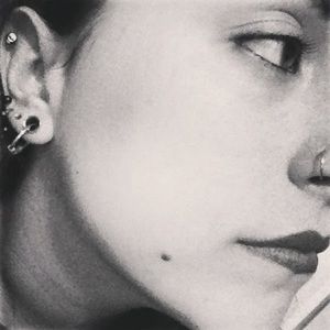 Meet your Posher, Luna